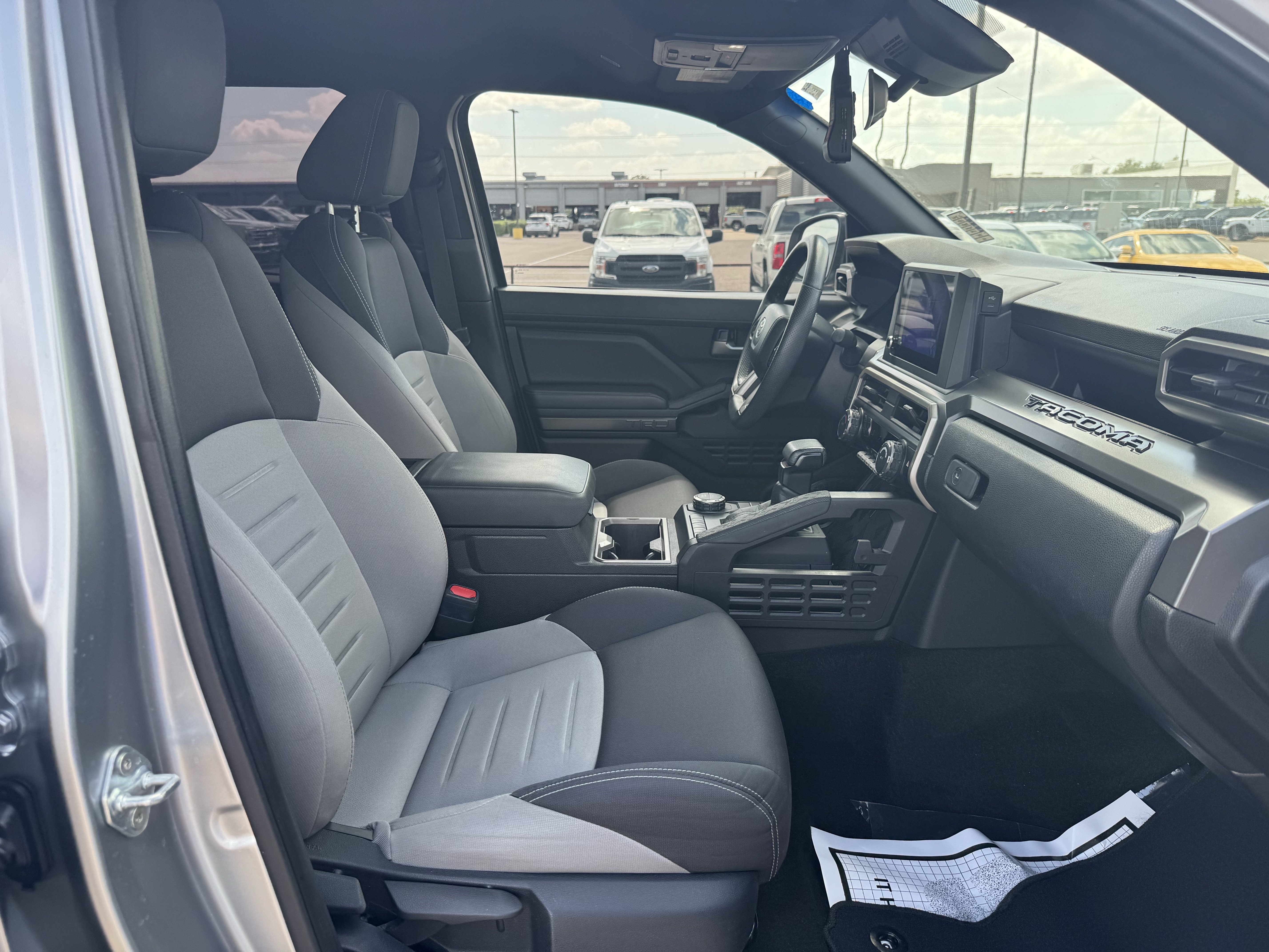 Used 2024 Toyota Tacoma TRD Sport RWD image 34