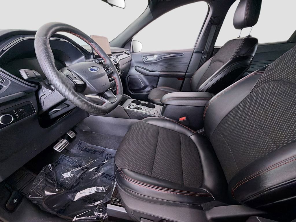 Certified 2023 Ford Escape ST-Line image 18