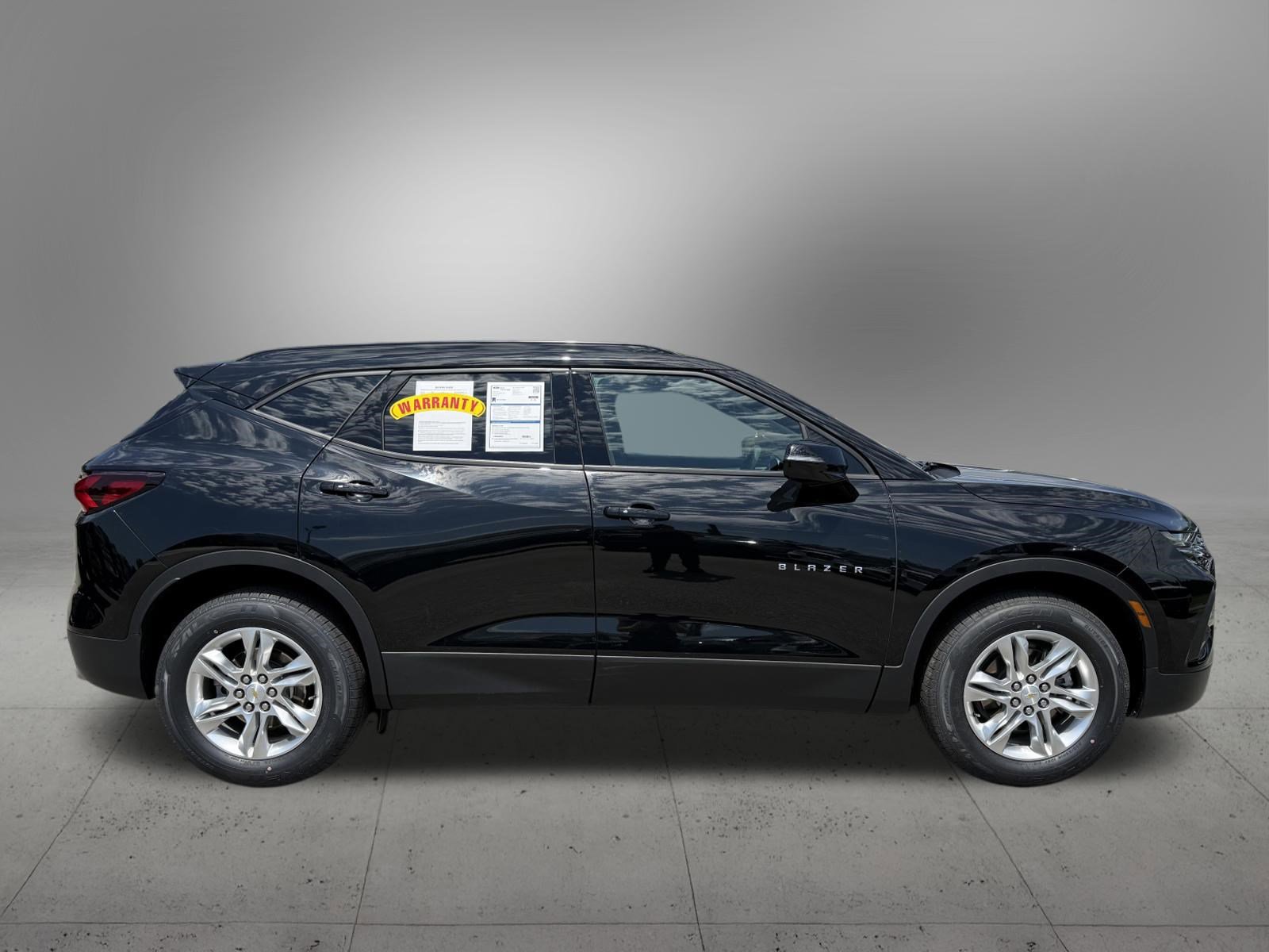Used 2021 Chevrolet Blazer LT FWD image 5