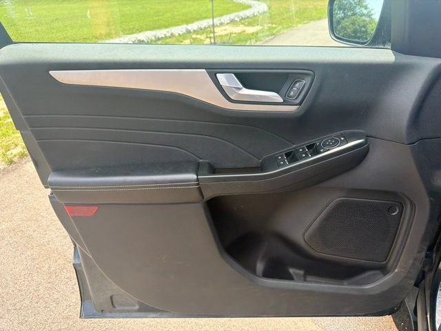 Certified 2022 Ford Escape SEL AWD/4WD image 23