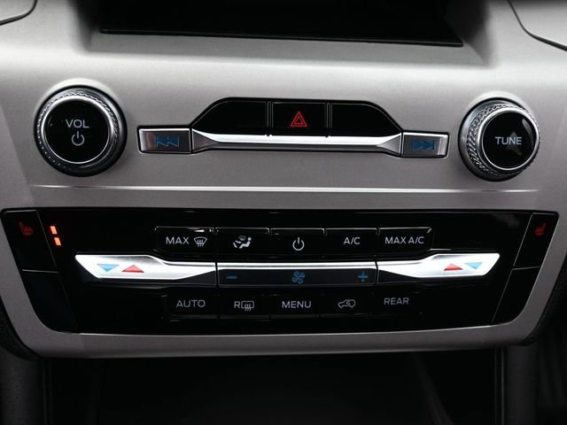 Certified 2023 Ford Explorer XLT image 21