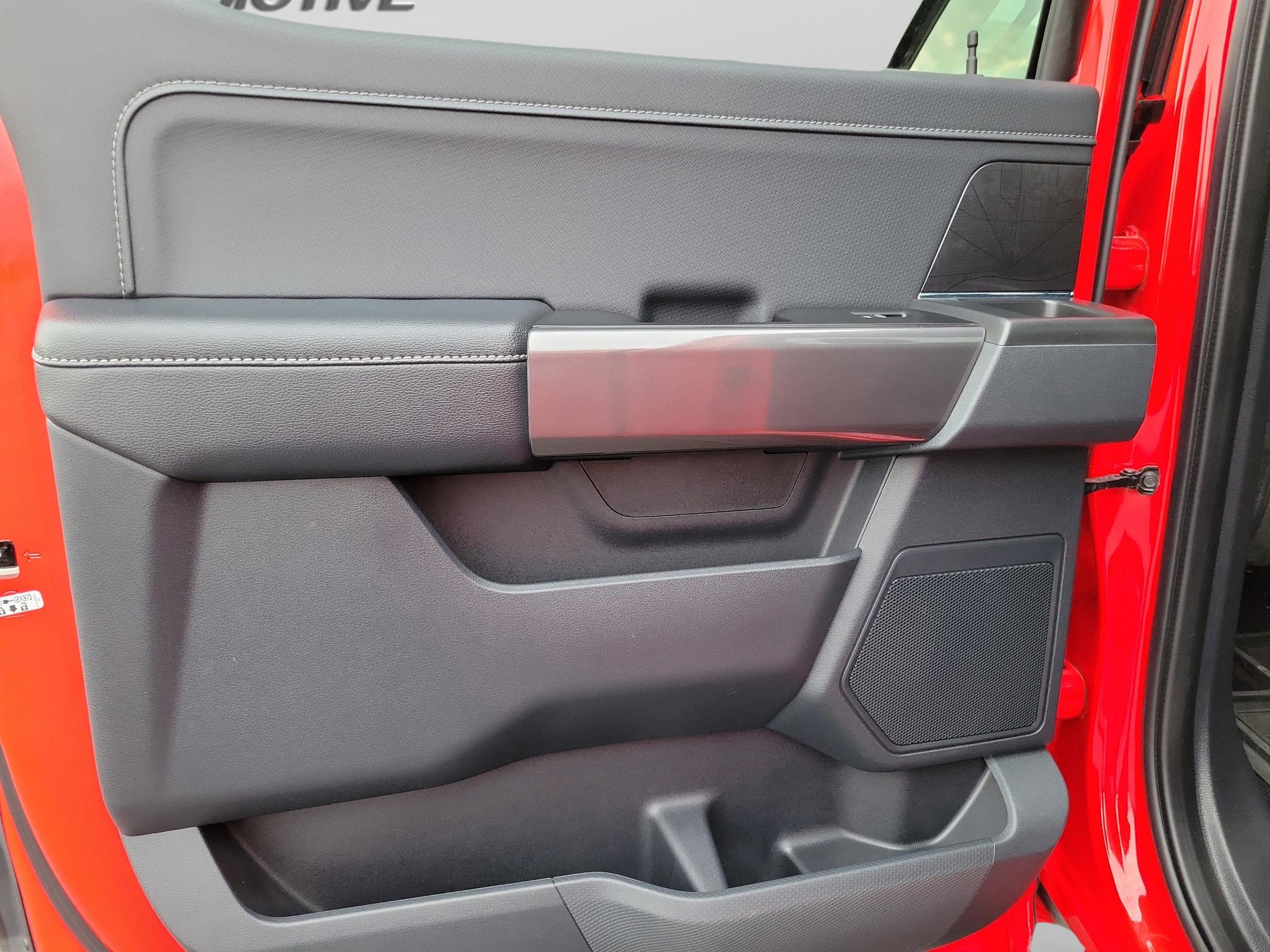 Certified 2022 Ford F150 XLT w/ Equipment Group 302A High image 16