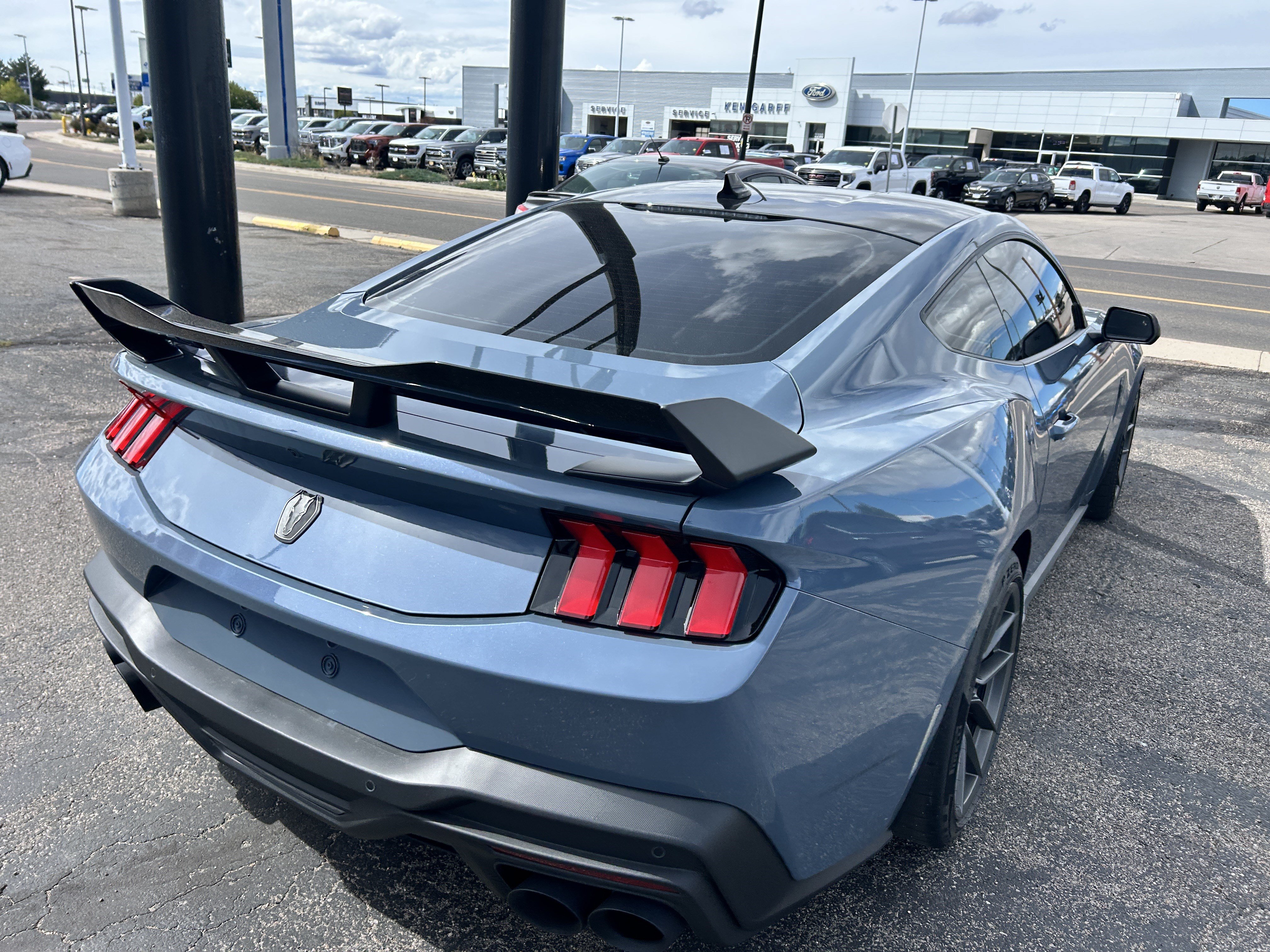 Certified 2025 Ford Mustang Dark Horse RWD image 5