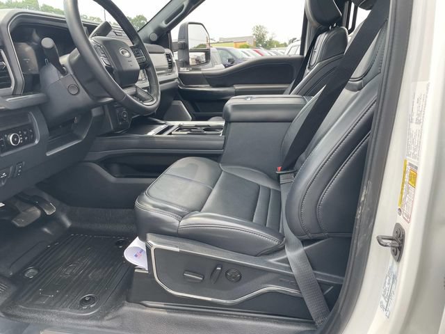 Certified 2025 Ford F350 Platinum AWD/4WD image 18
