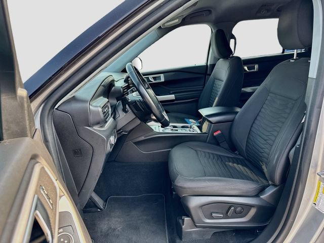 Certified 2021 Ford Explorer XLT w/ Class III Trailer Tow Package AWD/4WD image 28