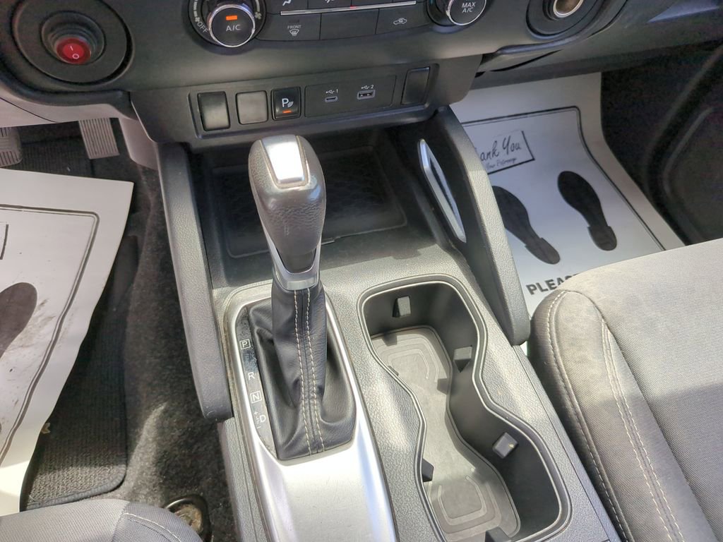 Used 2022 Nissan Frontier SV w/ Technology Package RWD image 26