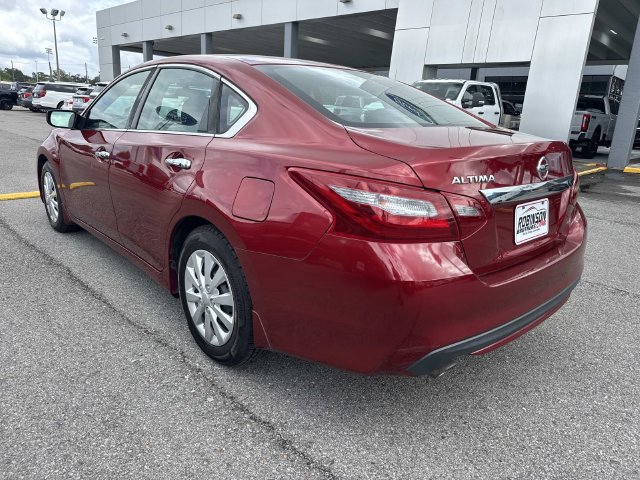 Used 2018 Nissan Altima 2.5 S w/ S Convenience Package FWD image 7
