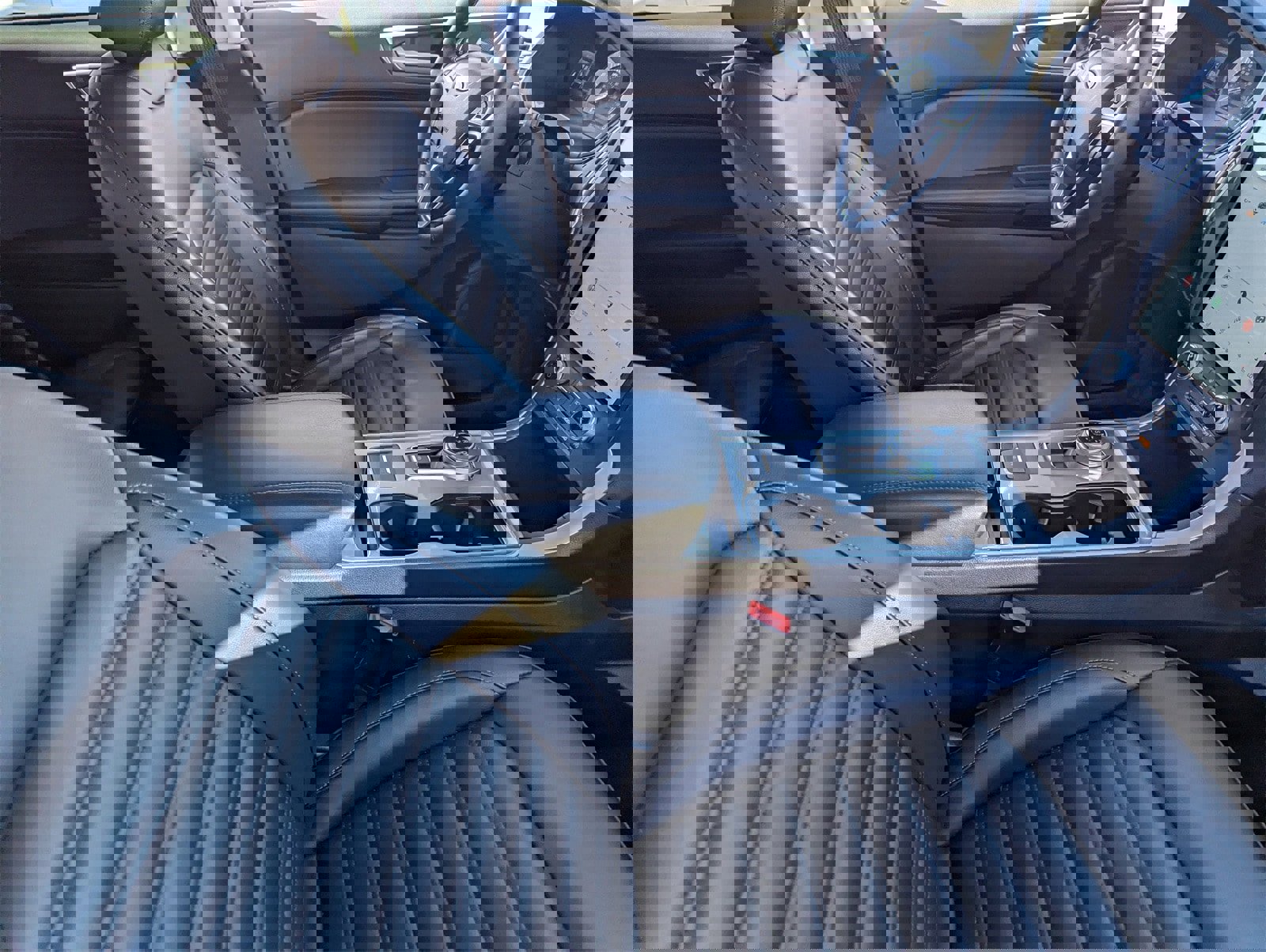 Certified 2024 Ford Edge SEL image 12