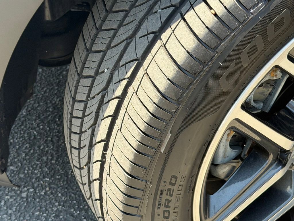 Certified 2019 Ford Explorer Sport AWD/4WD image 23