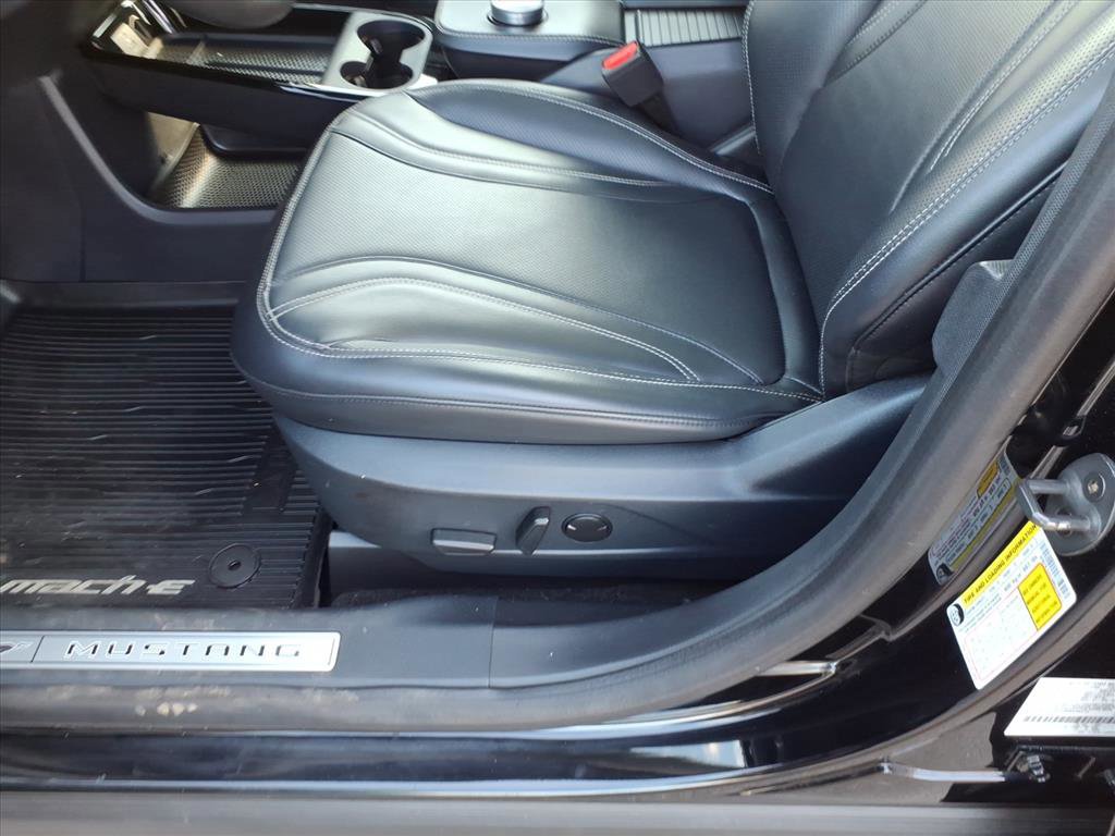 Certified 2021 Ford Mustang Mach-E Premium image 12
