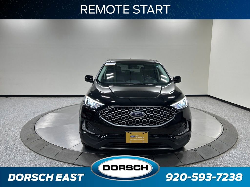 Certified 2024 Ford Edge SEL w/ Convenience Package AWD/4WD image 3