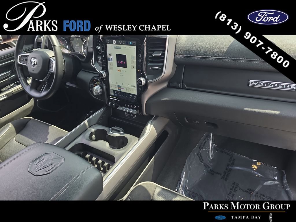 Used 2022 RAM 1500 Laramie w/ Sport Appearance Package AWD/4WD image 9