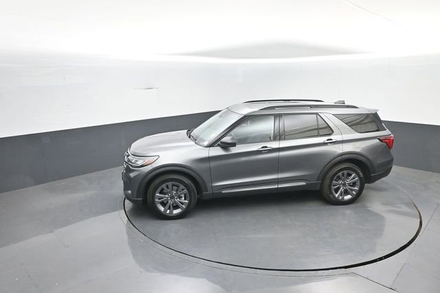 Certified 2025 Ford Explorer Active w/ Active Comfort Package AWD/4WD image 28