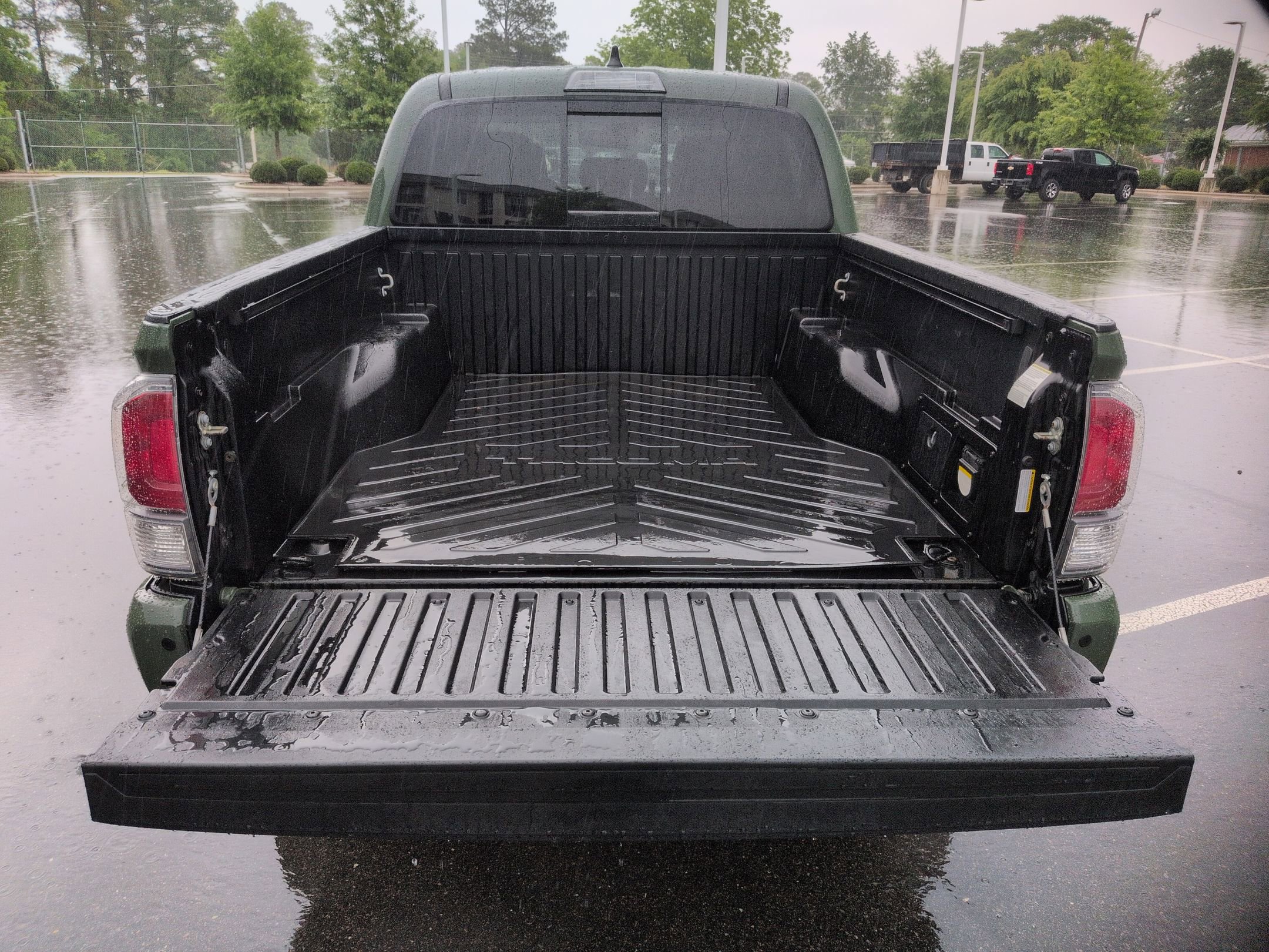 Used 2021 Toyota Tacoma TRD Off-Road w/ TRD Premium Off Road Package AWD/4WD image 33