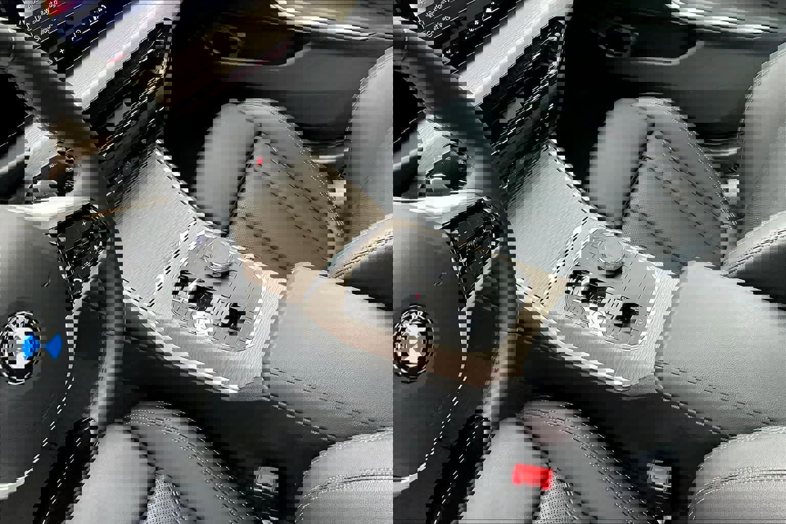 Used 2025 BMW 330i Sedan image 18