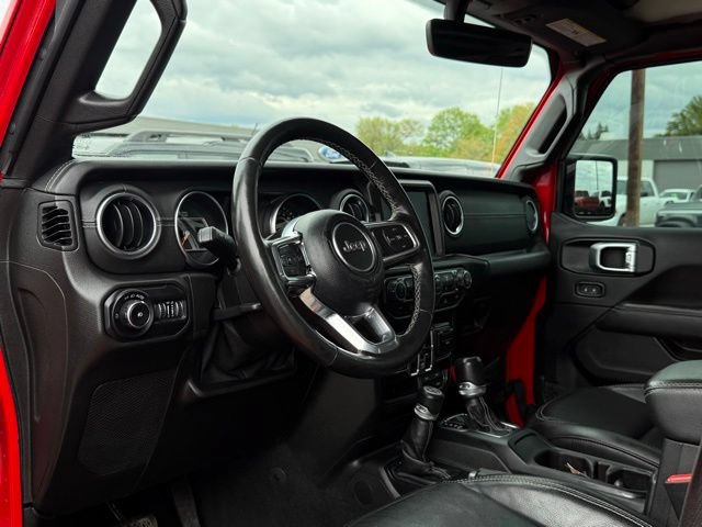 Used 2021 Jeep Wrangler Unlimited Sahara w/ Uconnect 4C Nav & Sound Group AWD/4WD image 14