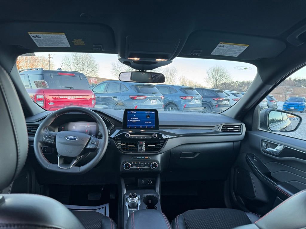 Certified 2025 Ford Escape ST-Line image 14