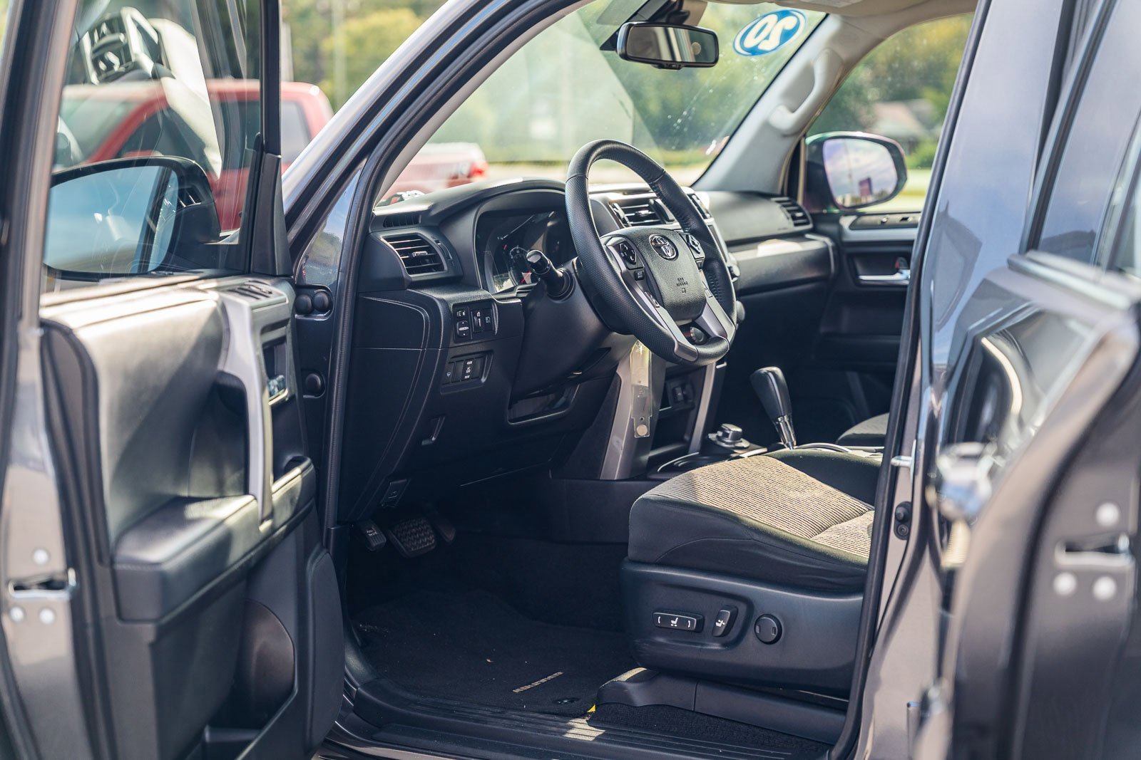 Used 2020 Toyota 4Runner SR5 image 19