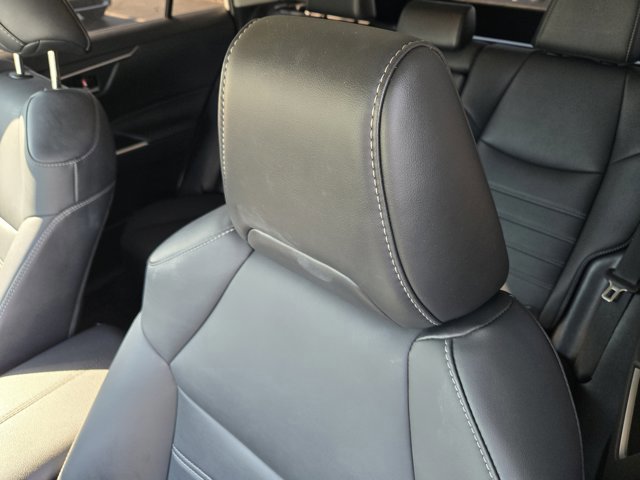 Used 2021 Toyota RAV4 XLE Premium image 22