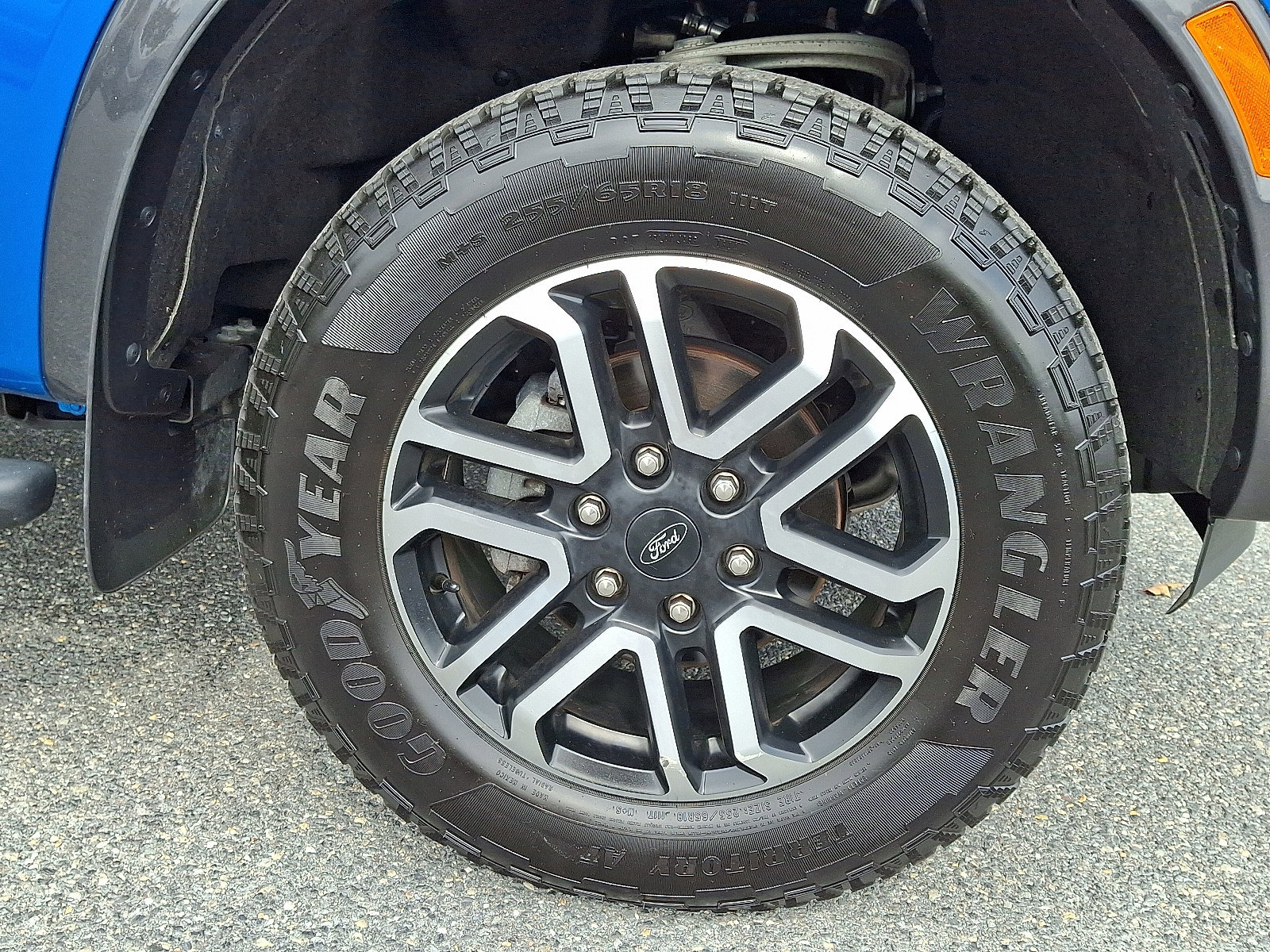 Certified 2024 Ford Ranger Lariat w/ Advanced Towing Package image 8