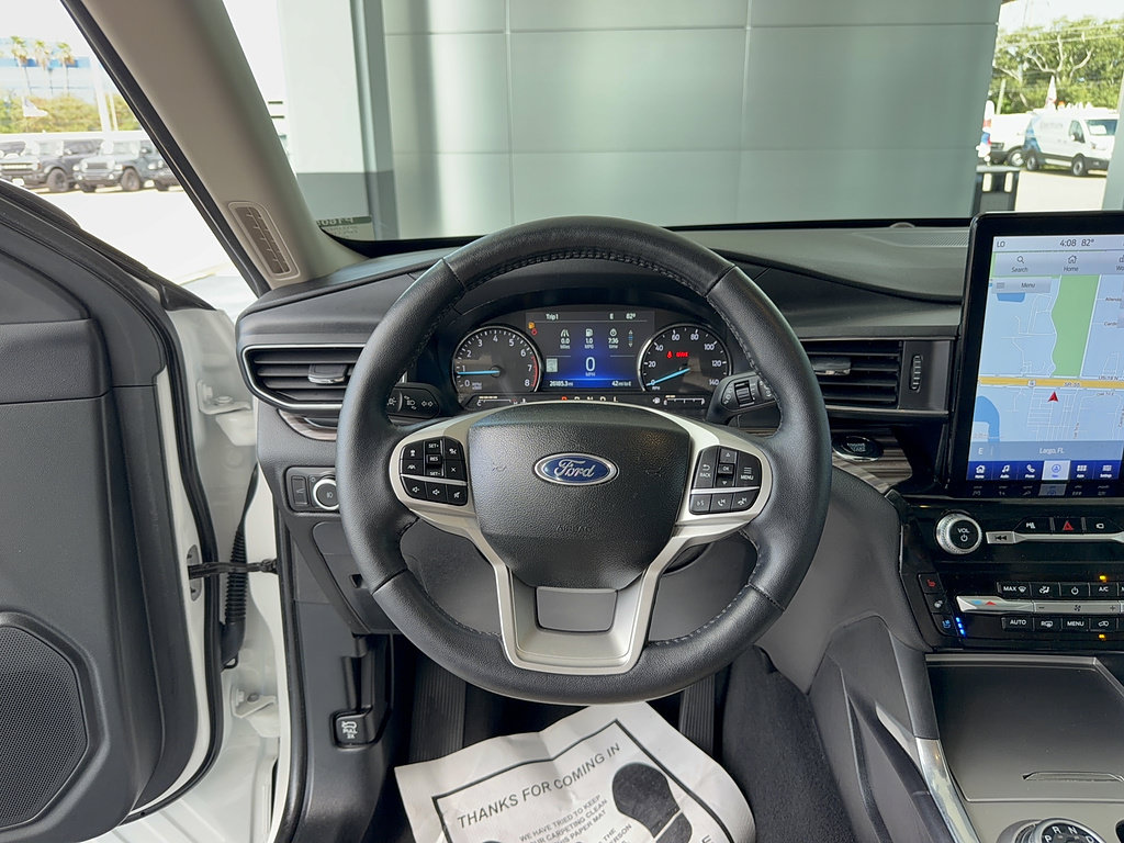 Certified 2023 Ford Explorer Limited w/ Limited Technology Package RWD image 34