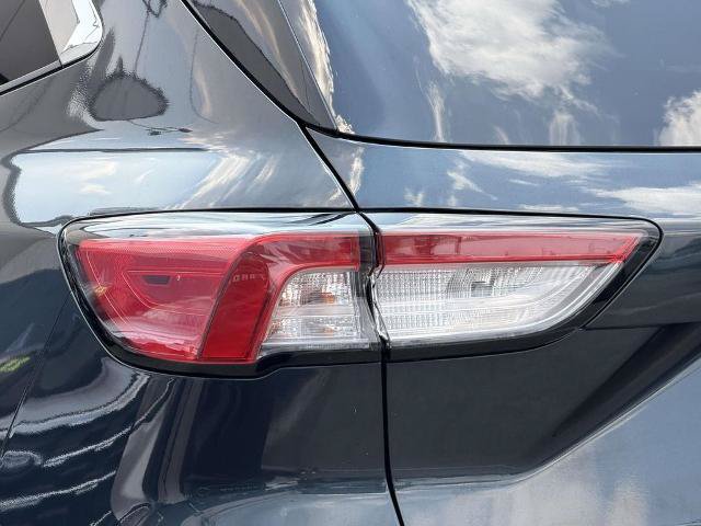 Certified 2022 Ford Escape SEL AWD/4WD image 10