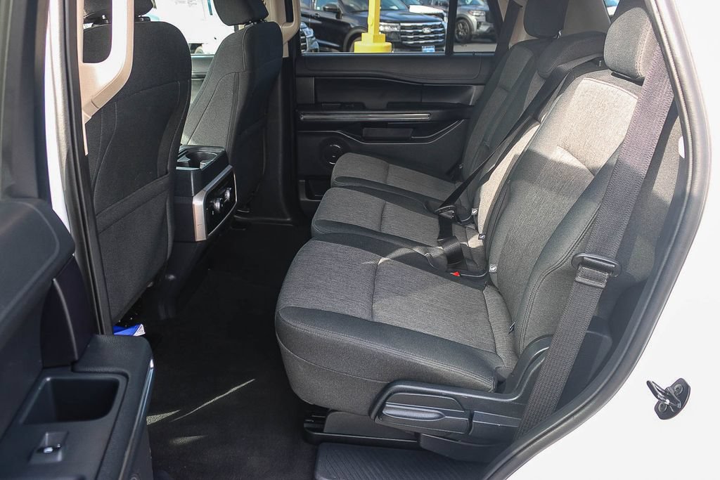 Certified 2024 Ford Expedition XLT AWD/4WD image 19