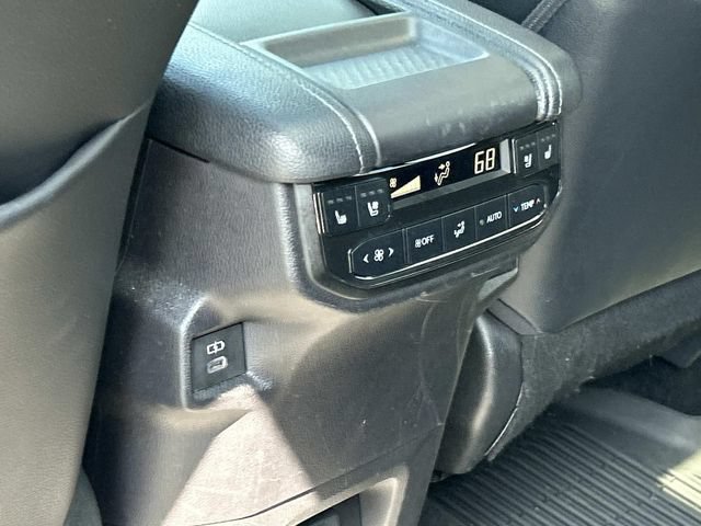Used 2024 Toyota Grand Highlander AWD Hybrid image 21