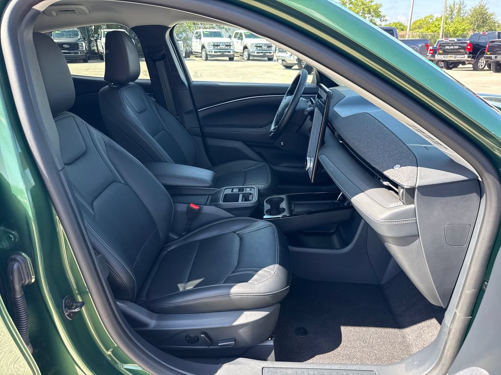 Certified 2025 Ford Mustang Mach-E Premium RWD image 28