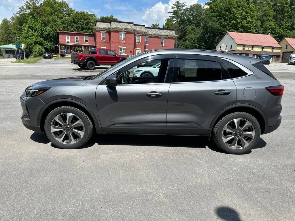 Certified 2023 Ford Escape Platinum AWD/4WD image 8