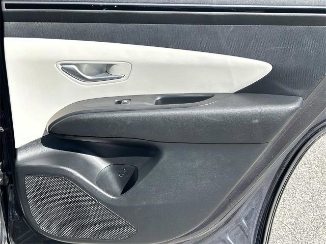 Used 2024 Hyundai Tucson SE image 21