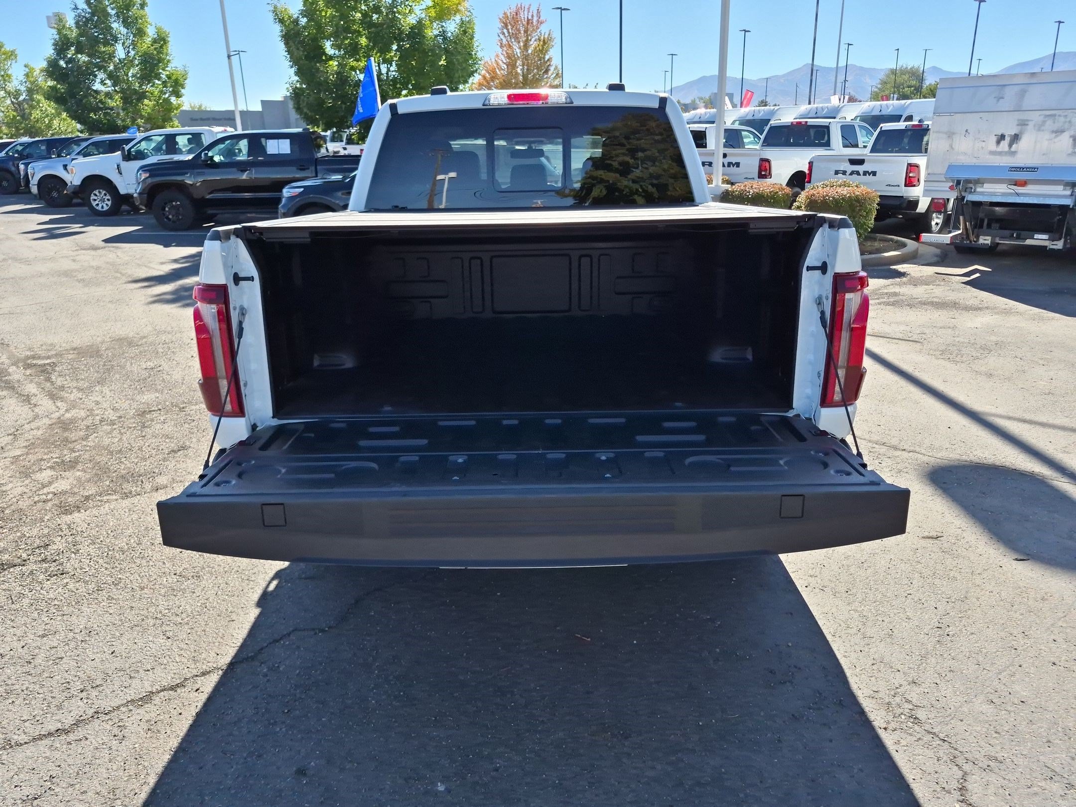 Certified 2024 Ford F150 Lariat w/ FX4 Off-Road Package AWD/4WD image 33