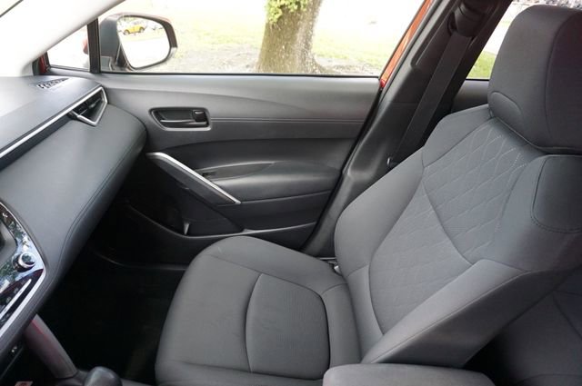 Used 2022 Toyota Corolla Cross LE w/ Moonroof Package FWD image 26