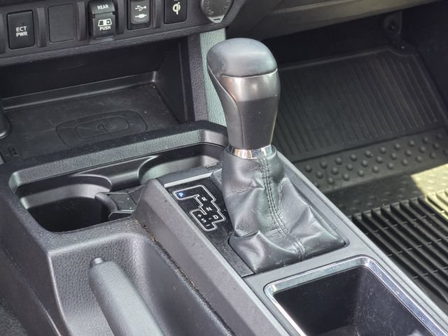 Used 2018 Toyota Tacoma TRD Off-Road RWD image 21