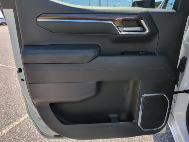 Used 2024 Chevrolet Silverado 1500 LT AWD/4WD image 28