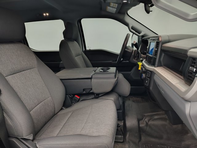 Certified 2025 Ford F250 XL w/ XL Chrome Package AWD/4WD image 15