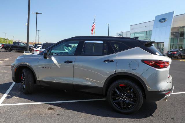 Used 2023 Chevrolet Blazer LT w/ Convenience Package FWD image 16