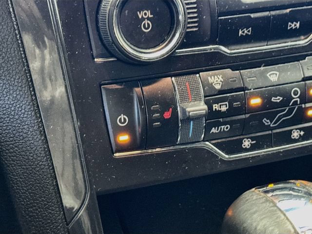 Certified 2019 Ford Explorer XLT w/ Equipment Group 202A AWD/4WD image 20