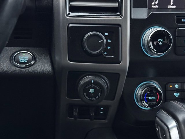 Certified 2019 Ford F150 Platinum w/ Equipment Group 701A Luxury image 17