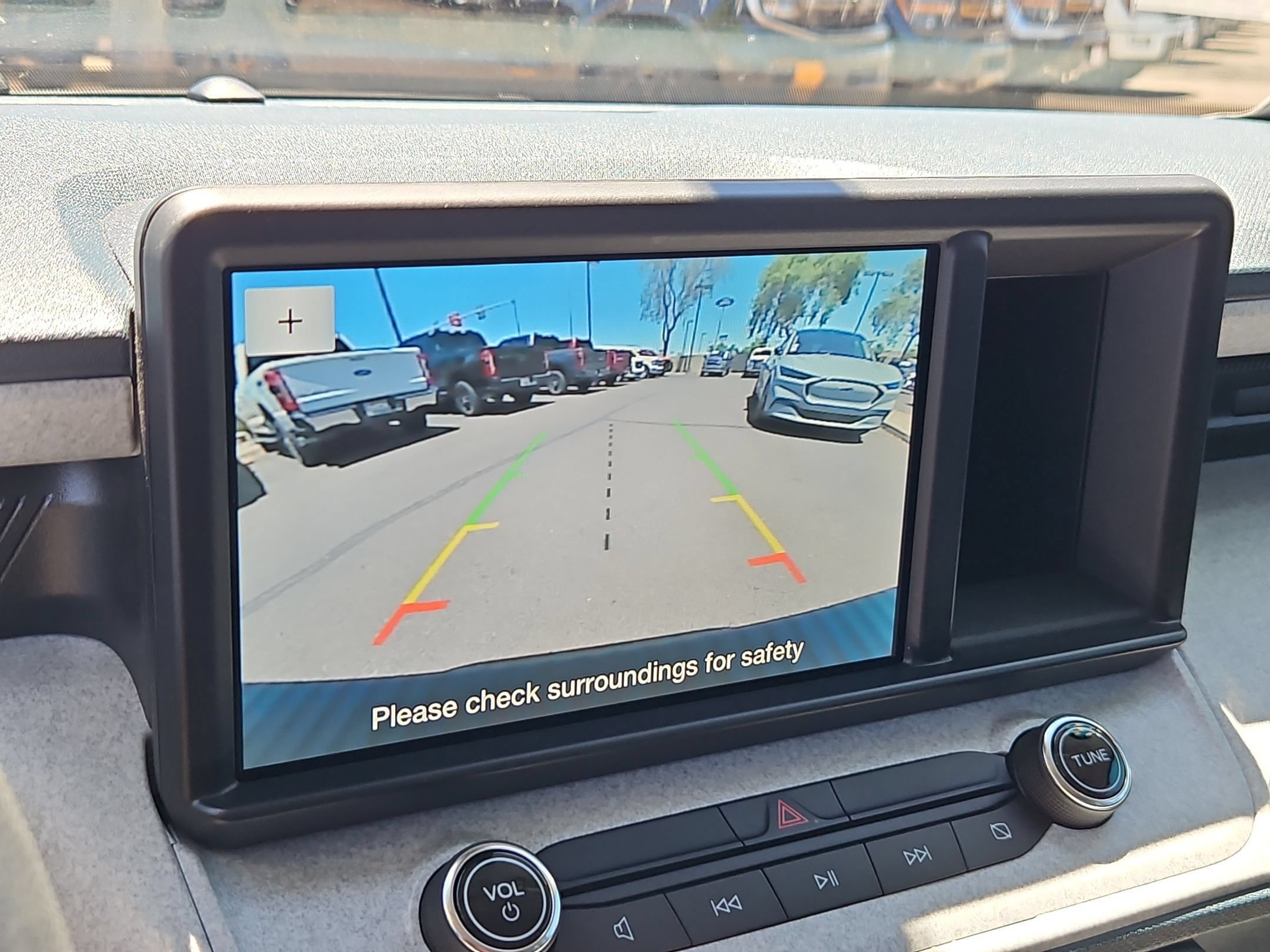 Certified 2024 Ford Maverick XLT FWD image 19