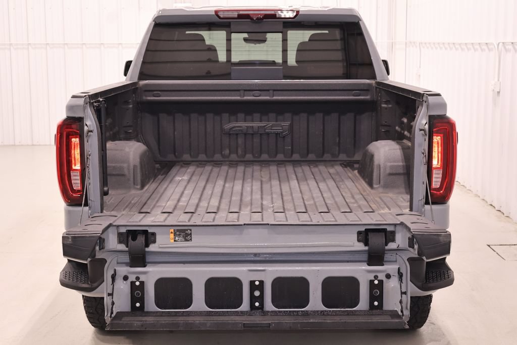Used 2024 GMC Sierra 1500 AT4 w/ Technology Package AWD/4WD image 40