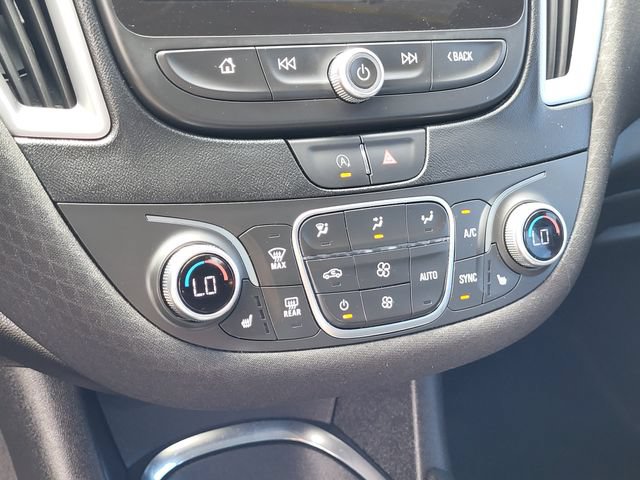 Used 2025 Chevrolet Malibu LT FWD image 14