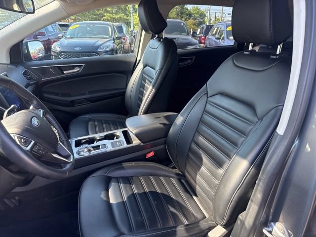 Certified 2022 Ford Edge SEL w/ Convenience Package AWD/4WD image 17