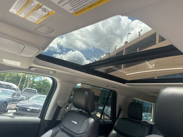 Certified 2025 Ford Expedition Platinum AWD/4WD image 13