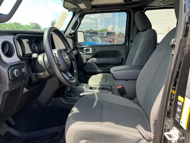 Used 2024 Jeep Gladiator Sport AWD/4WD image 4