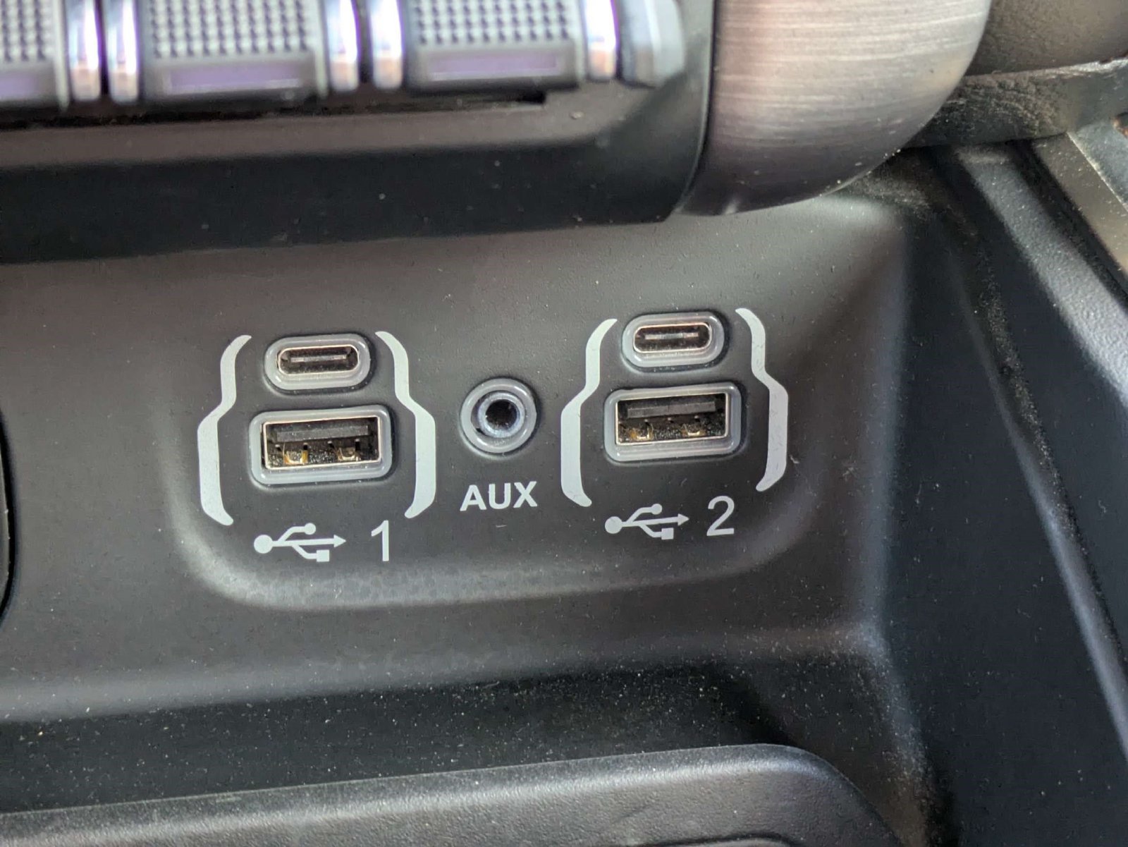 Used 2022 RAM 1500 Limited w/ Body Color Bumper Group AWD/4WD image 25