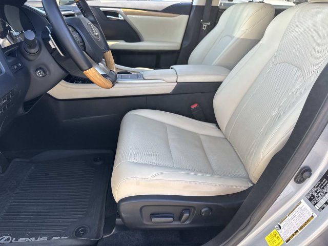 Used 2022 Lexus RX 350L FWD w/ Premium Package image 20
