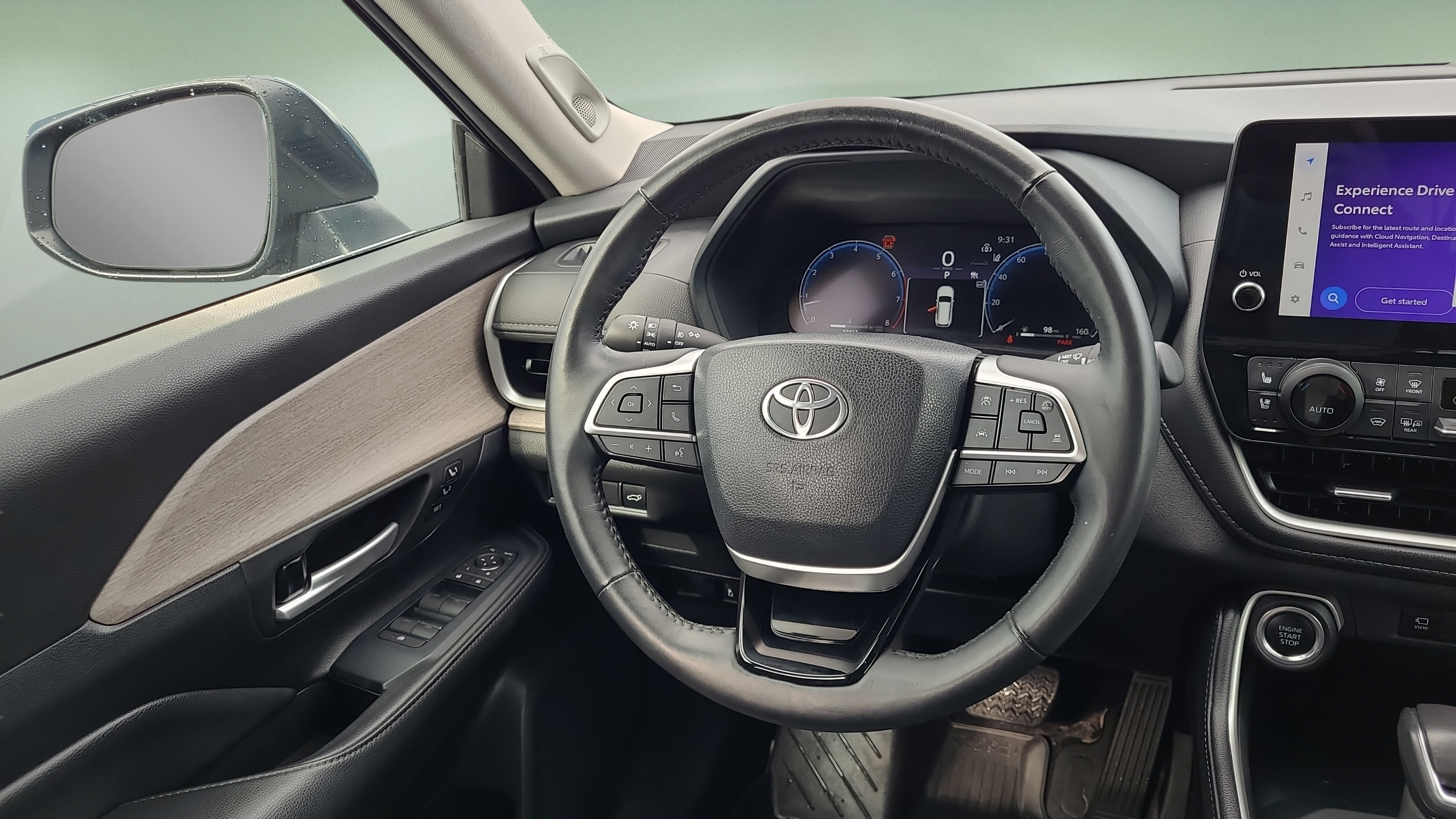 Used 2024 Toyota Grand Highlander AWD image 12
