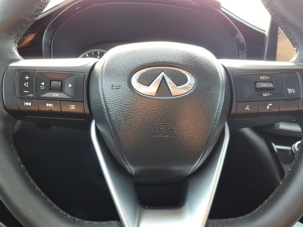 Used 2025 INFINITI QX60 Pure FWD image 25
