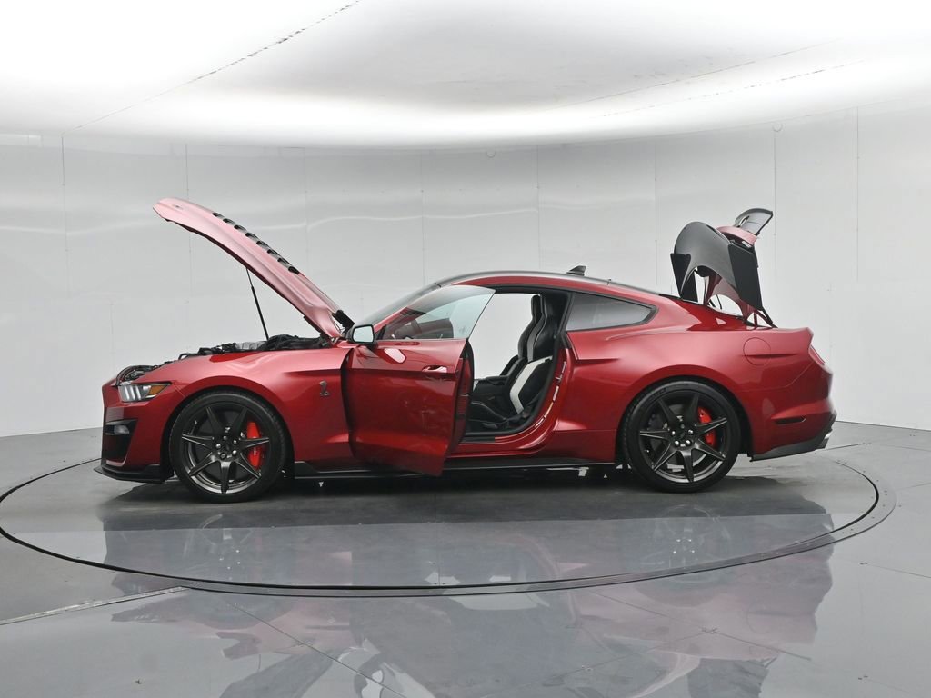 Certified 2021 Ford Mustang Shelby GT500 w/ Carbon Fiber Track Pack image 60